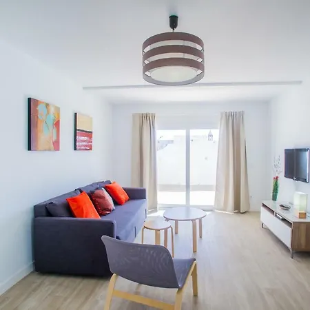 Appartement Flower 6 *