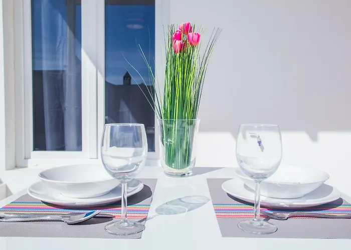 Apartamento Flower 6 *